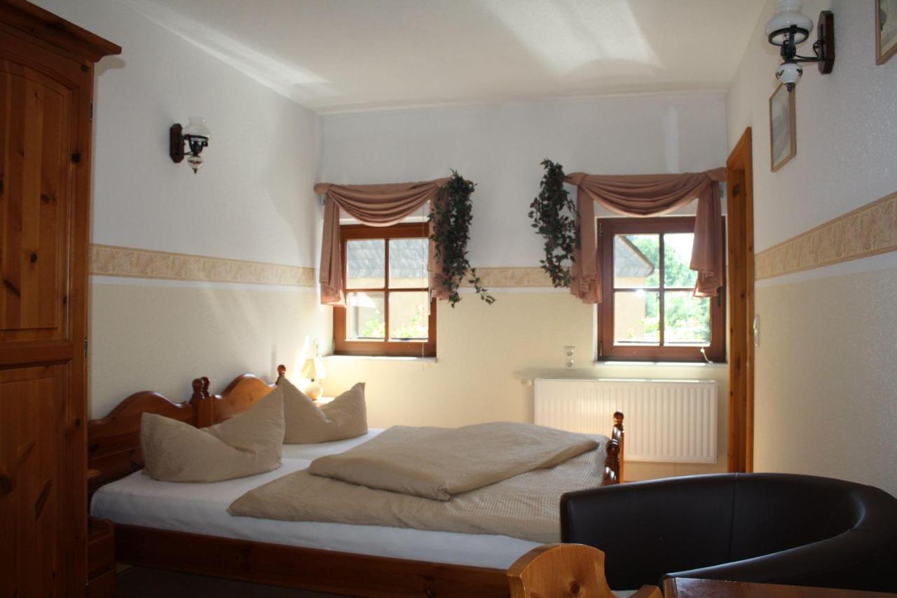Doppelzimmer-In-Wiesa Thermalbad Wiesenbad Екстериор снимка